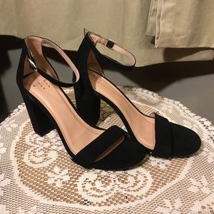 Black Suede, Open-toe, 4 inch Heel Shoes. Size 7.5